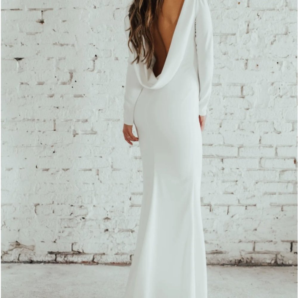 New! Noel and Jean Katie May Wasson Cowl Neck Crepe Gown Modern Wedding Dress